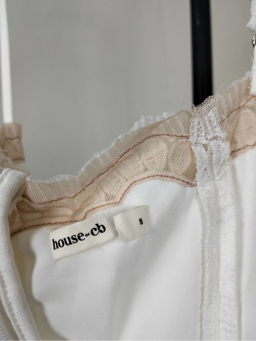 House of CB Chloe White Custom Lace + Cotton Midi Dress - Picture 3 of 3